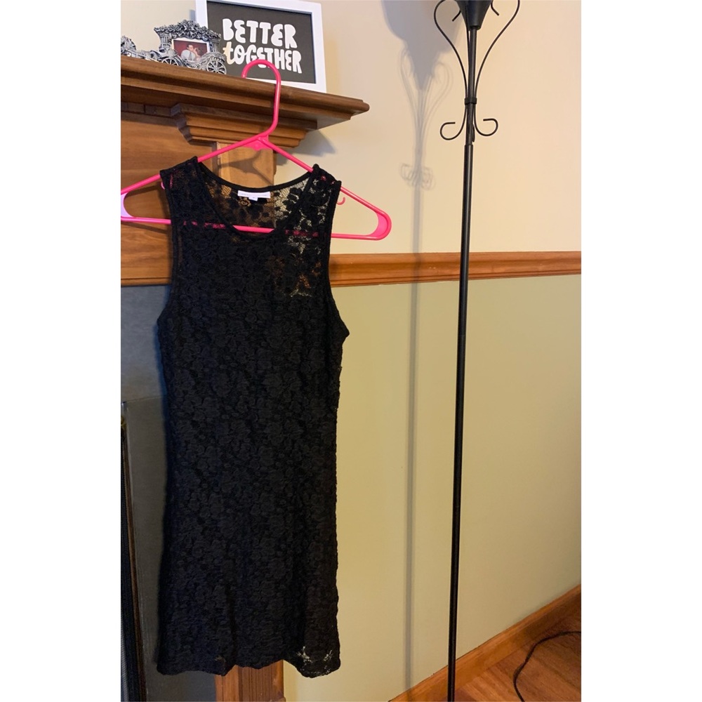 Floral Lace Sleeveless Dress